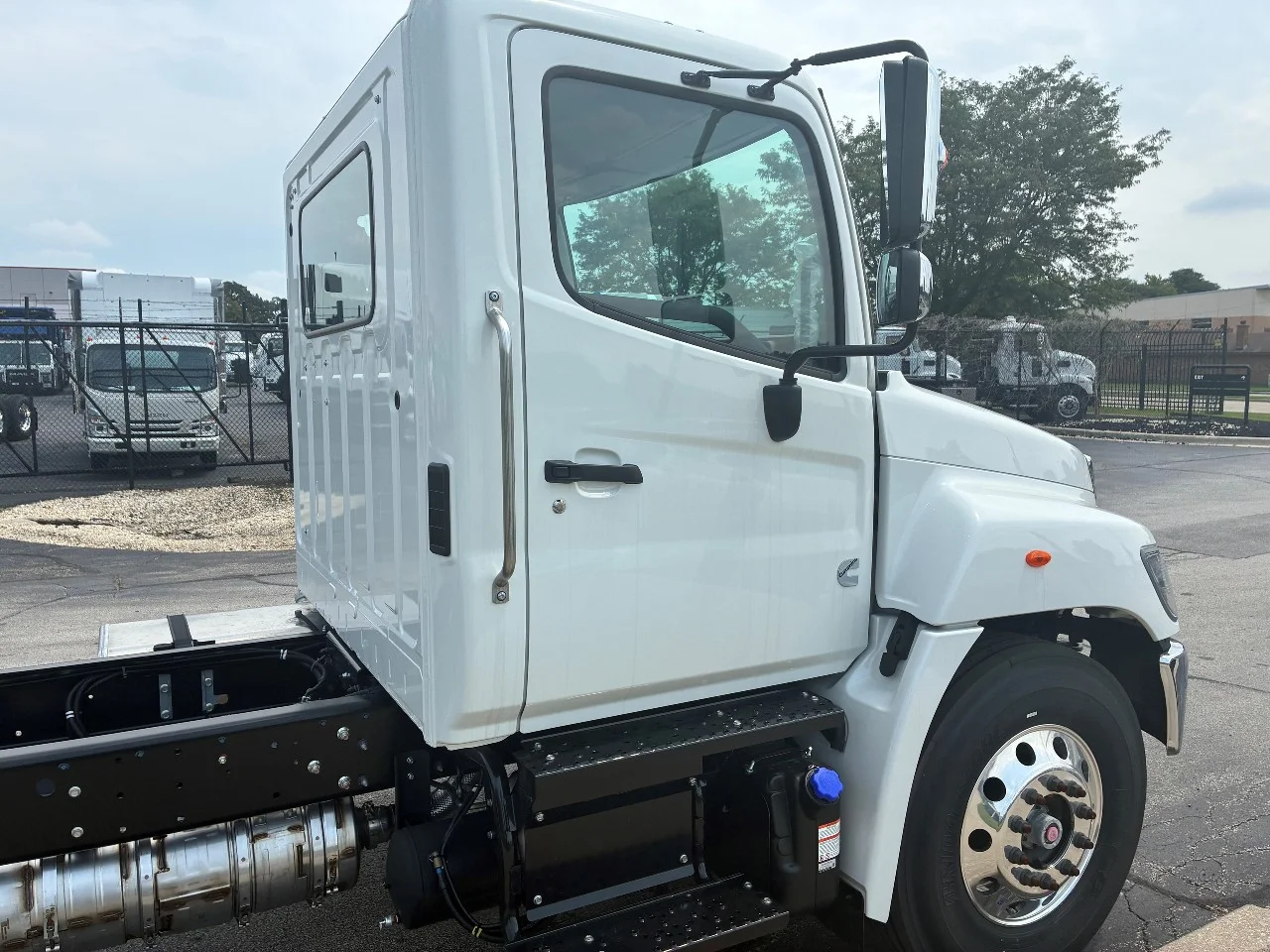 2026 Hino L6 in Summit, IL — photo 10