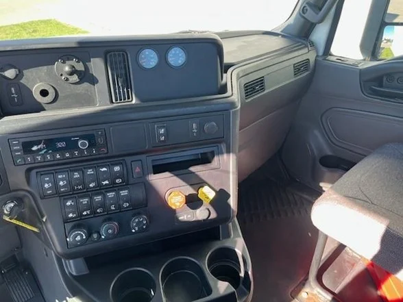 2025 International RH - image 4