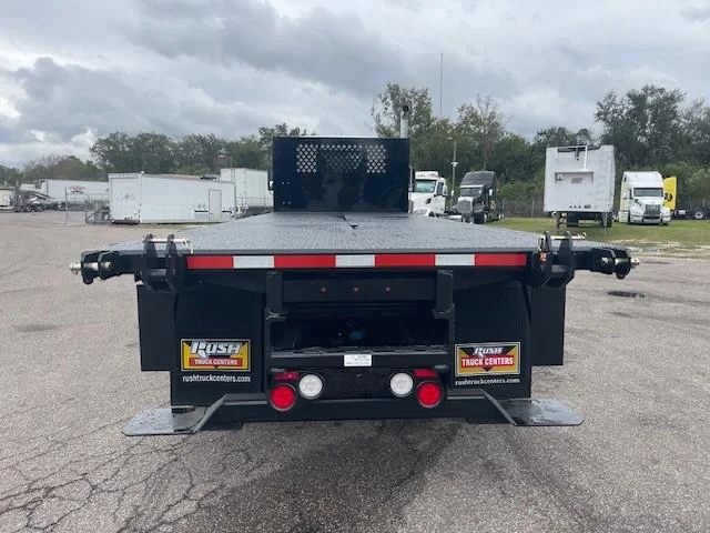 2026 Peterbilt 548 - image 9