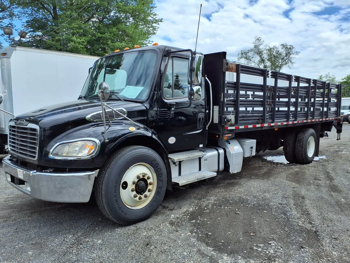 2020 Freightliner M2 106