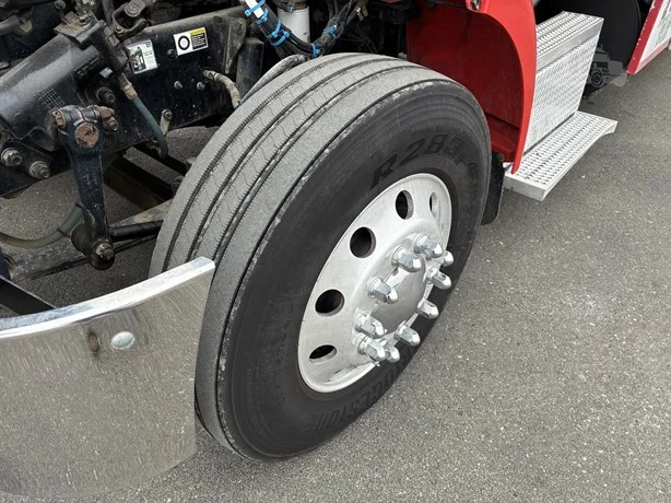 2019 Peterbilt 337 - image 10