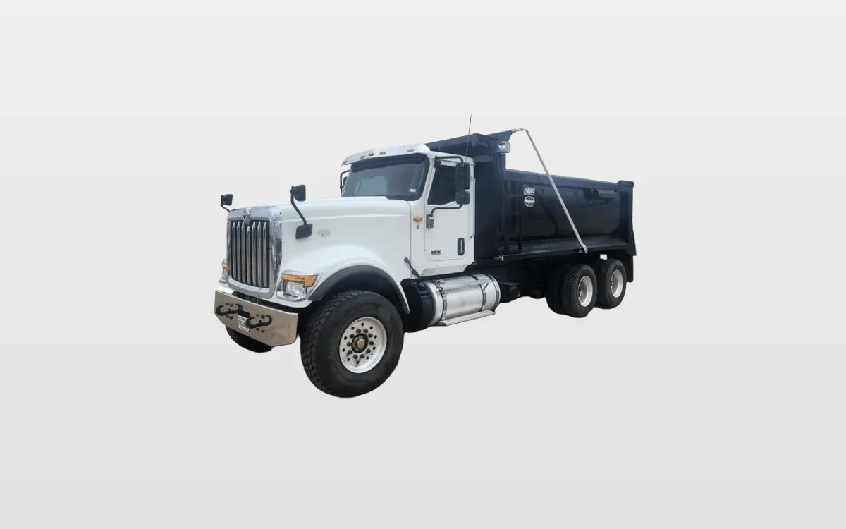 2019 International - image 1