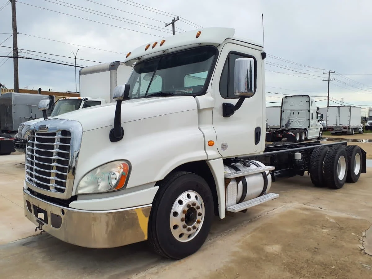 2018 Freightliner Cascadia in Converse, TX — photo 2
