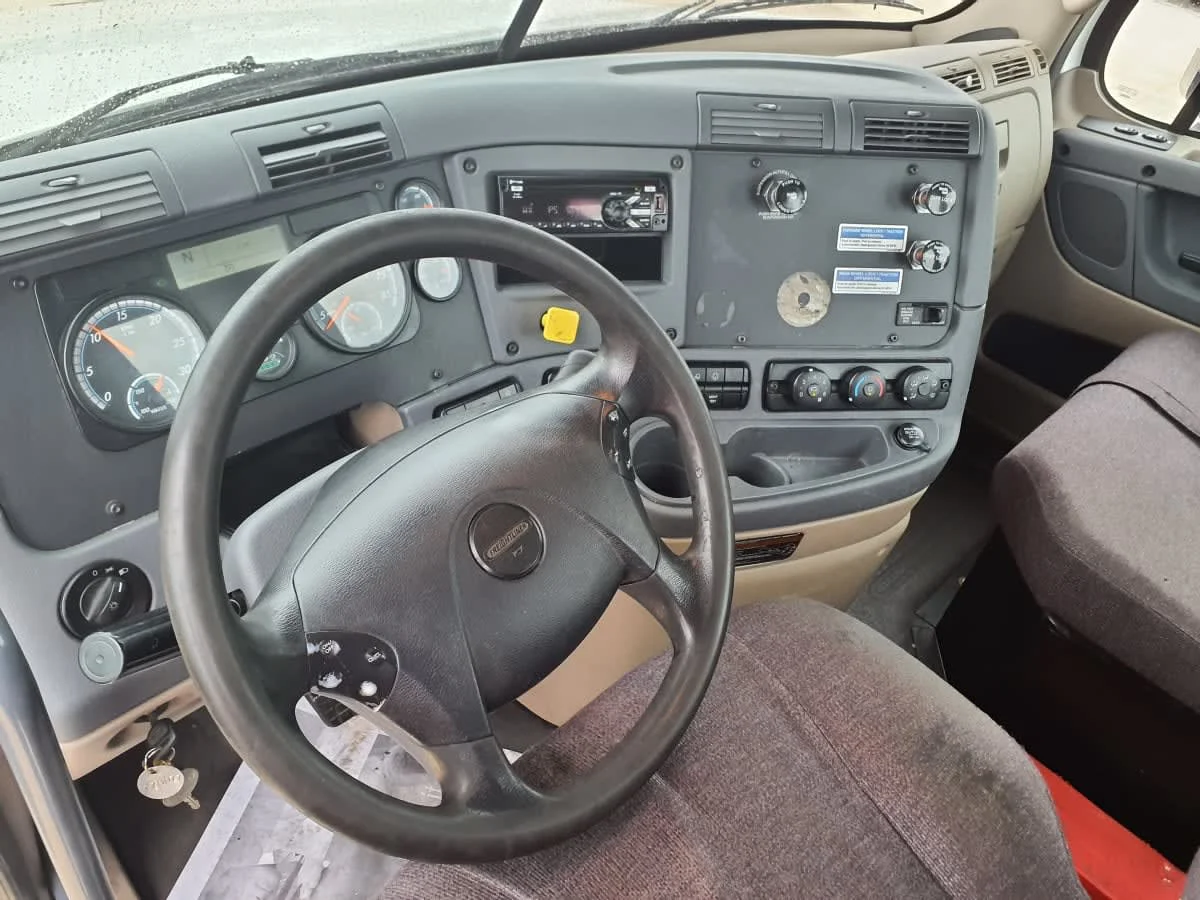 2018 Freightliner Cascadia in Converse, TX — photo 7