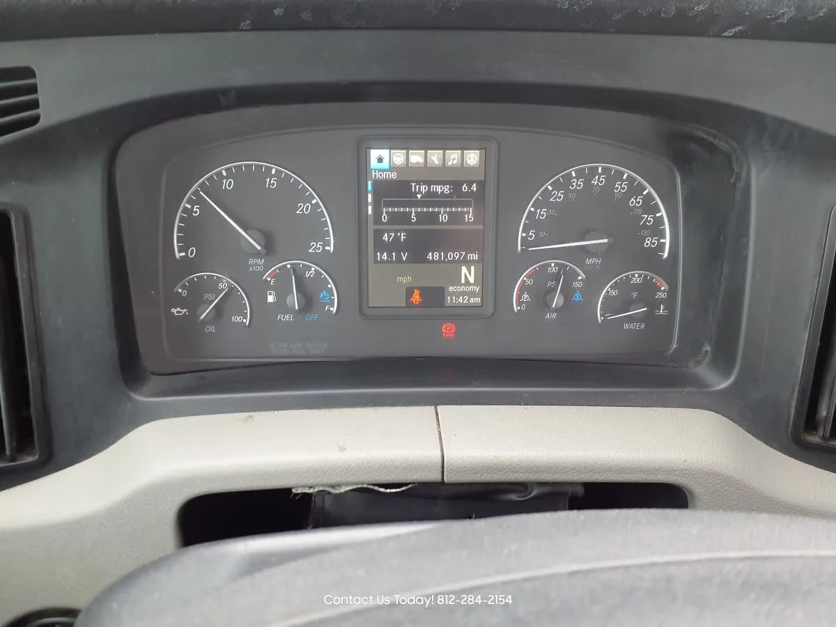 2019 Freightliner Cascadia - image 15