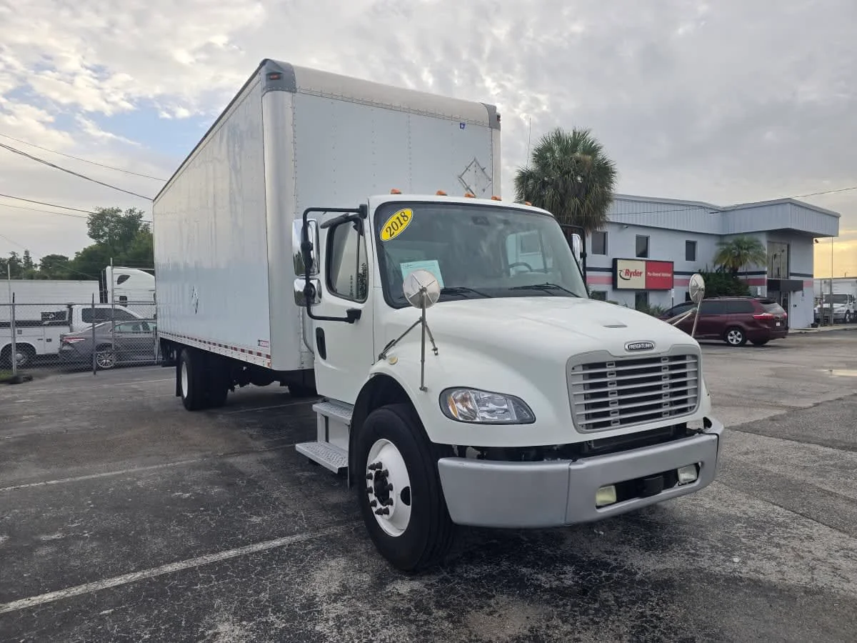 2018 Freightliner M2 106