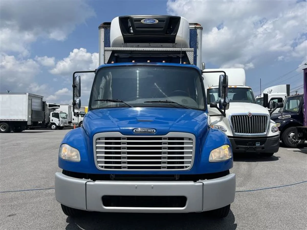 2019 Freightliner M2 106 in Beltsville, MD — photo 2