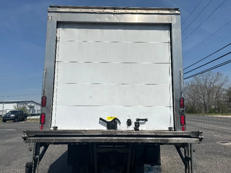 2019 Hino 195 in Millville, NJ — photo 7