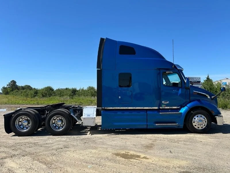 2022 Peterbilt 579 in Richmond, VA — photo 9