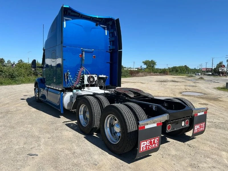 2022 Peterbilt 579 in Richmond, VA — photo 5
