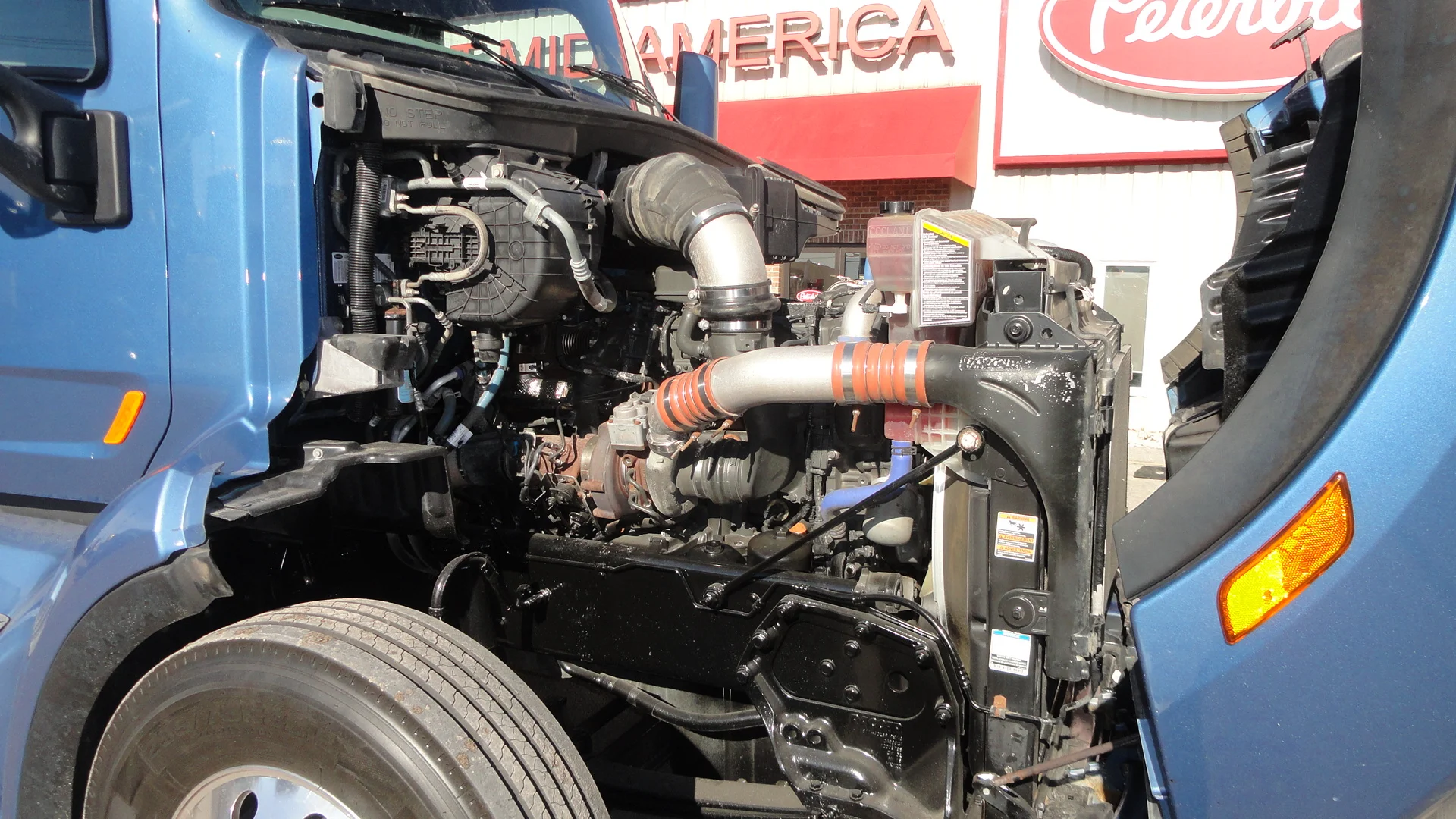 2022 Peterbilt 579 - image 11