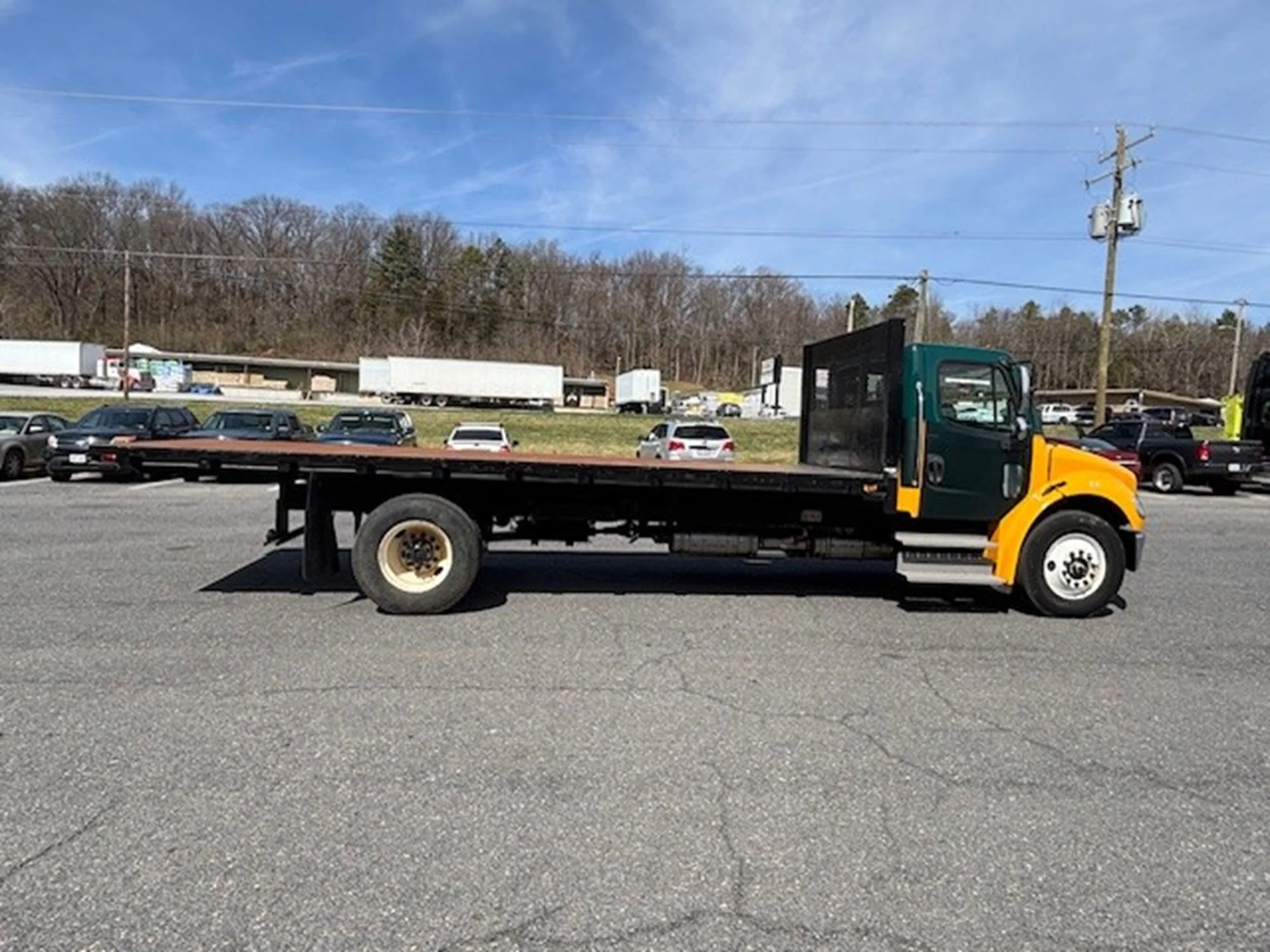2017 Freightliner M2 106 - image 6