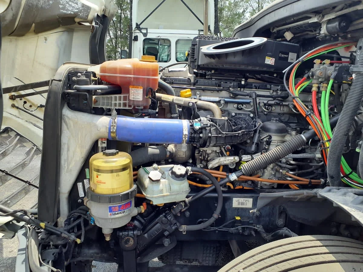 2023 Freightliner Cascadia in Miami, FL — photo 9