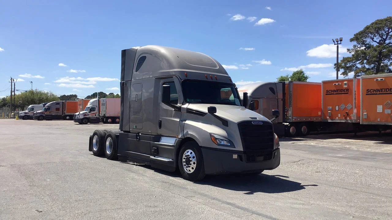 2024 Freightliner Cascadia in Houston, TX
