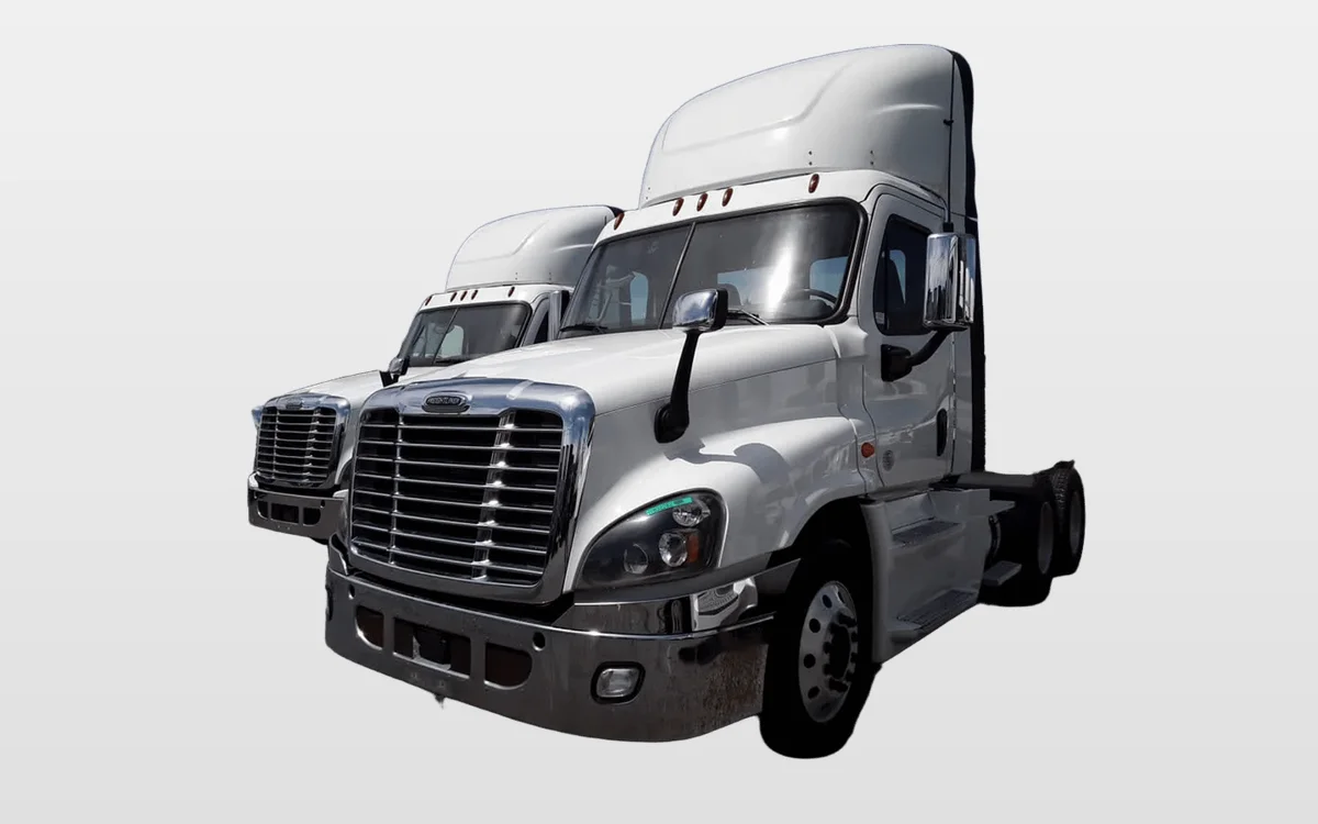 2019 Freightliner - image 1
