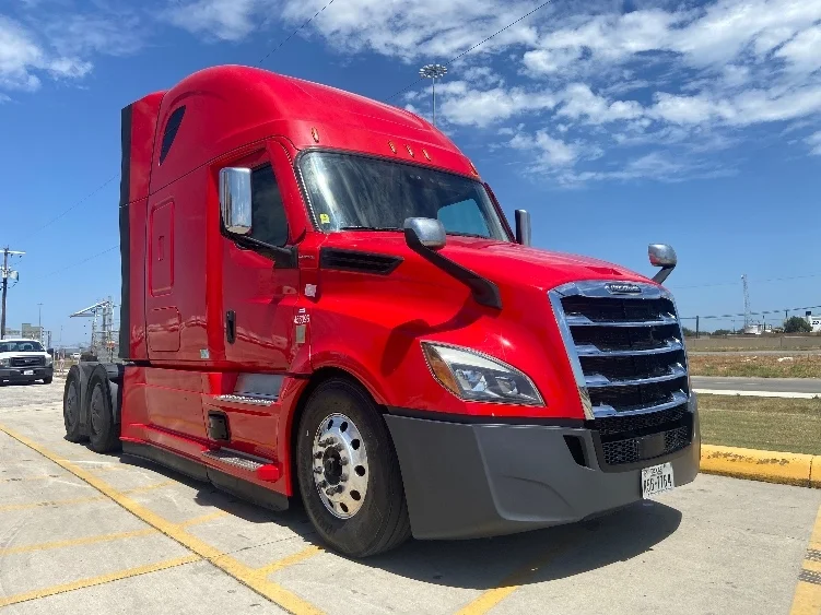 2022 Freightliner Cascadia in San Antonio, TX
