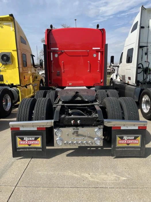 2022 Kenworth W900 - image 4