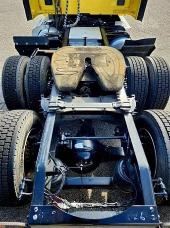 2018 PETERBILT 579 - image 7