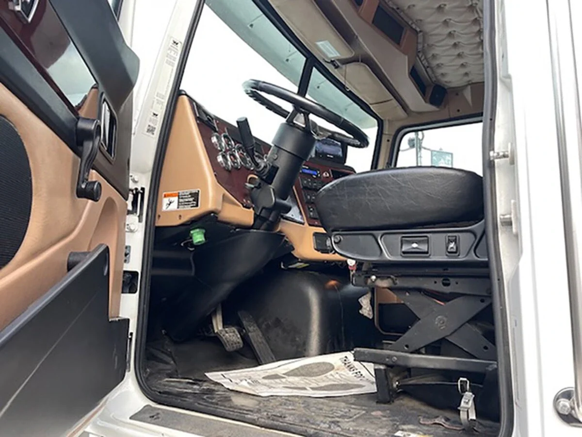 2020 Western Star 4700 - image 27