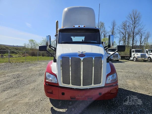 2021 Peterbilt 579 in MS — photo 8