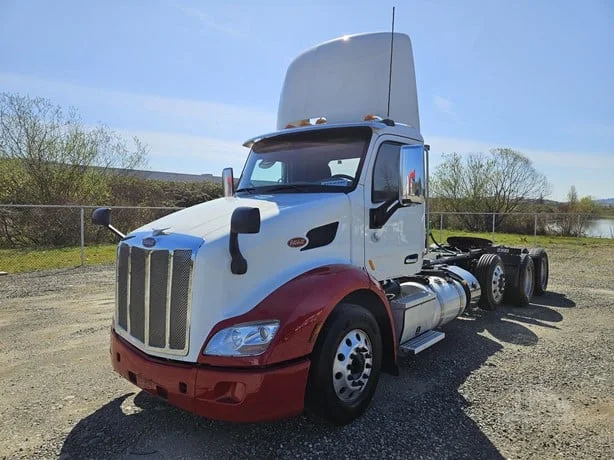 2021 Peterbilt 579