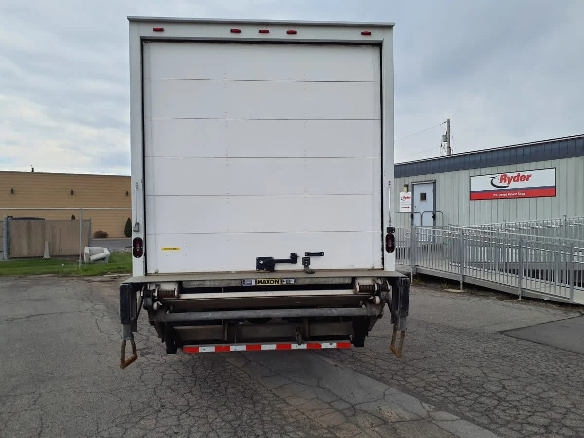 2019 Freightliner M2 106 in Syracuse, NY — photo 5