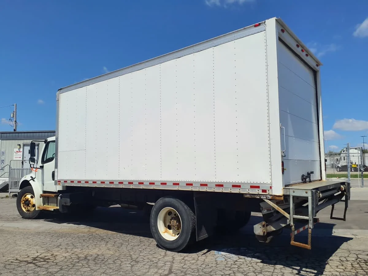 2019 Freightliner M2 106 in Syracuse, NY — photo 6