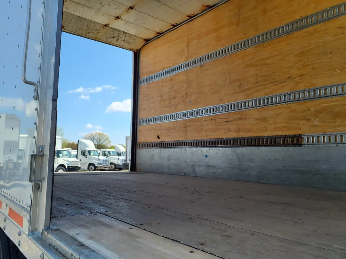 2019 Freightliner M2 106 in Syracuse, NY — photo 13