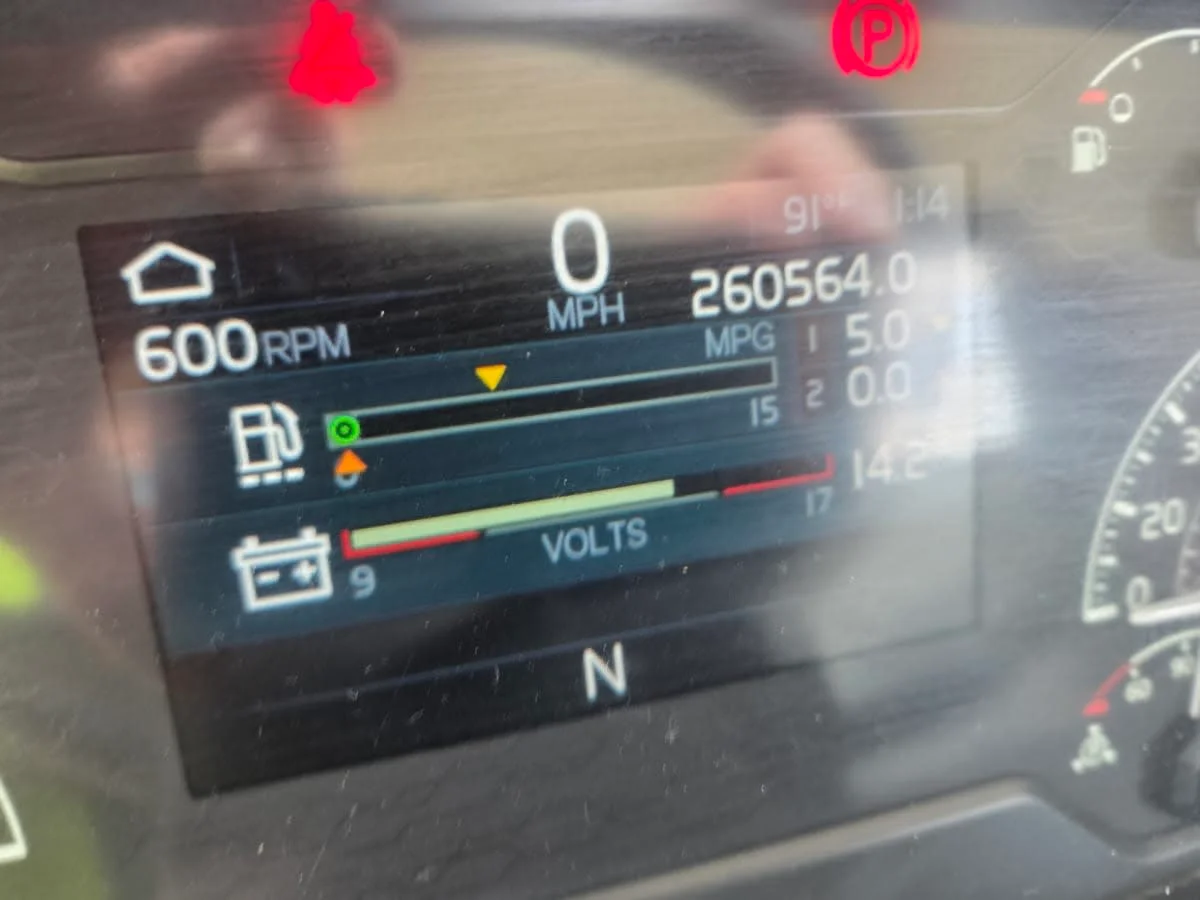 2019 Volvo VNL 860 in St. Rose, LA — photo 9