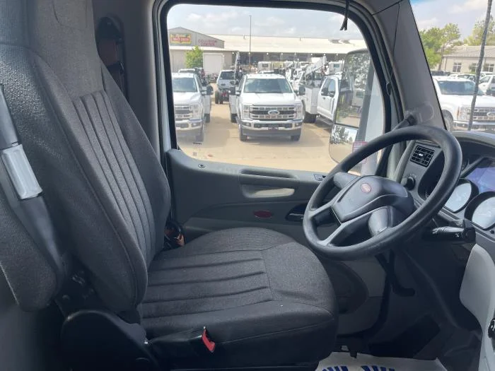 2021 Peterbilt 579 - image 21