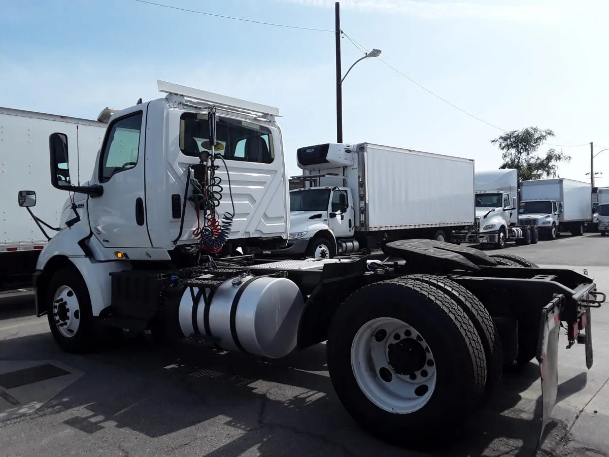 2019 International RH in Montebello, CA — photo 6