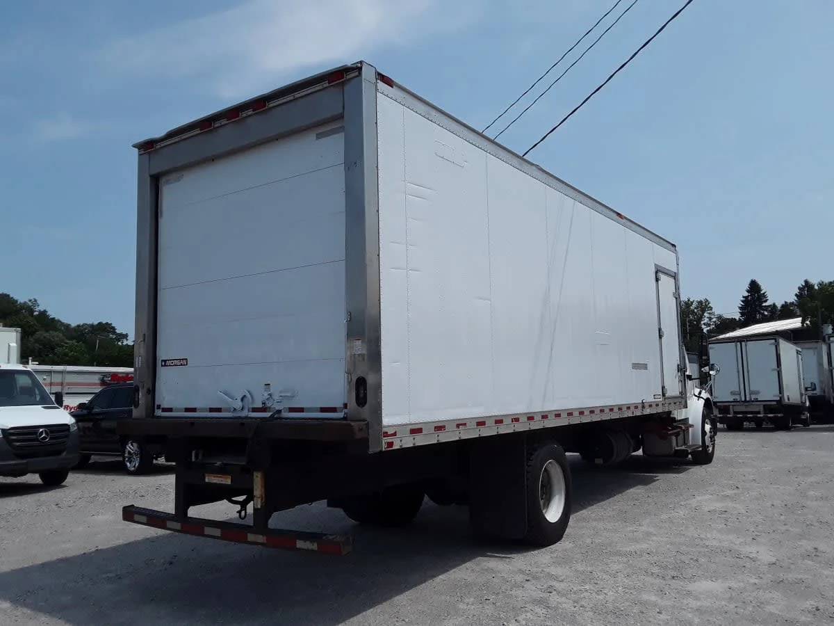2019 Freightliner M2 106 in Pittsburgh, PA — photo 4