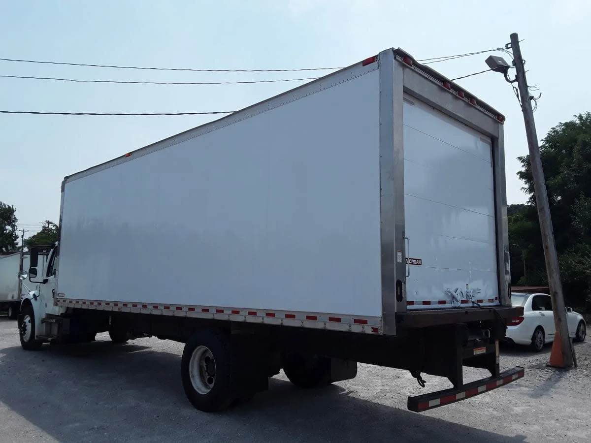 2019 Freightliner M2 106 in Pittsburgh, PA — photo 6