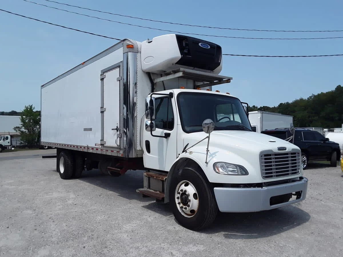 2019 Freightliner M2 106 in Pittsburgh, PA — photo 3
