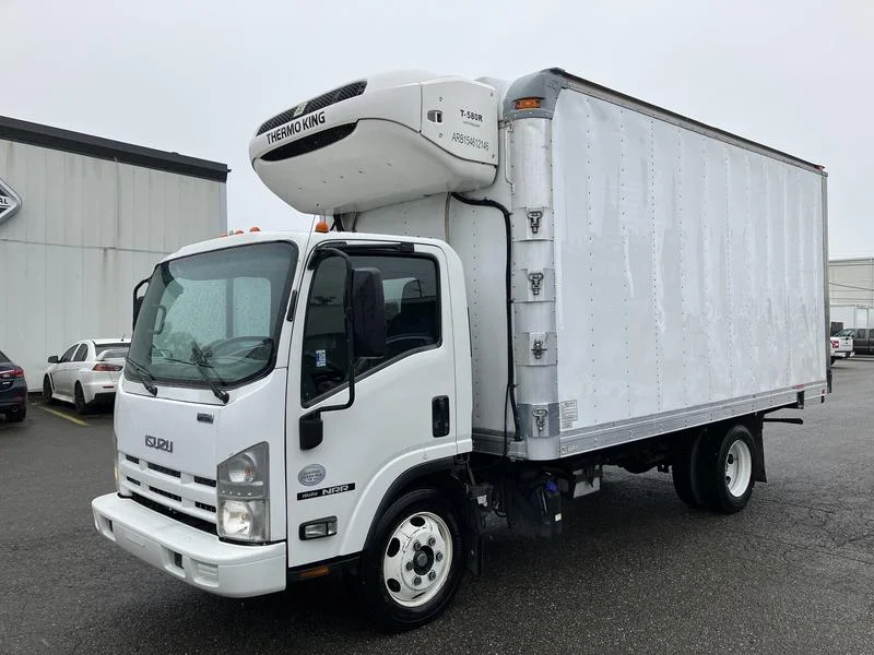 2015 Isuzu 