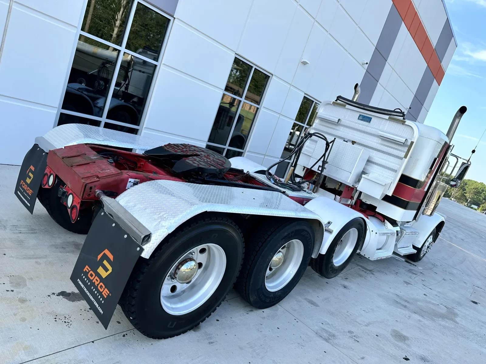 2012 Peterbilt 388 in Greer, SC — photo 11
