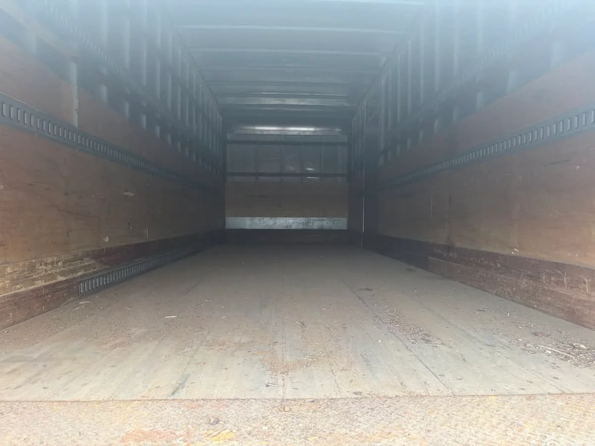 2017 Freightliner M2 106 in Syracuse, NY — photo 8