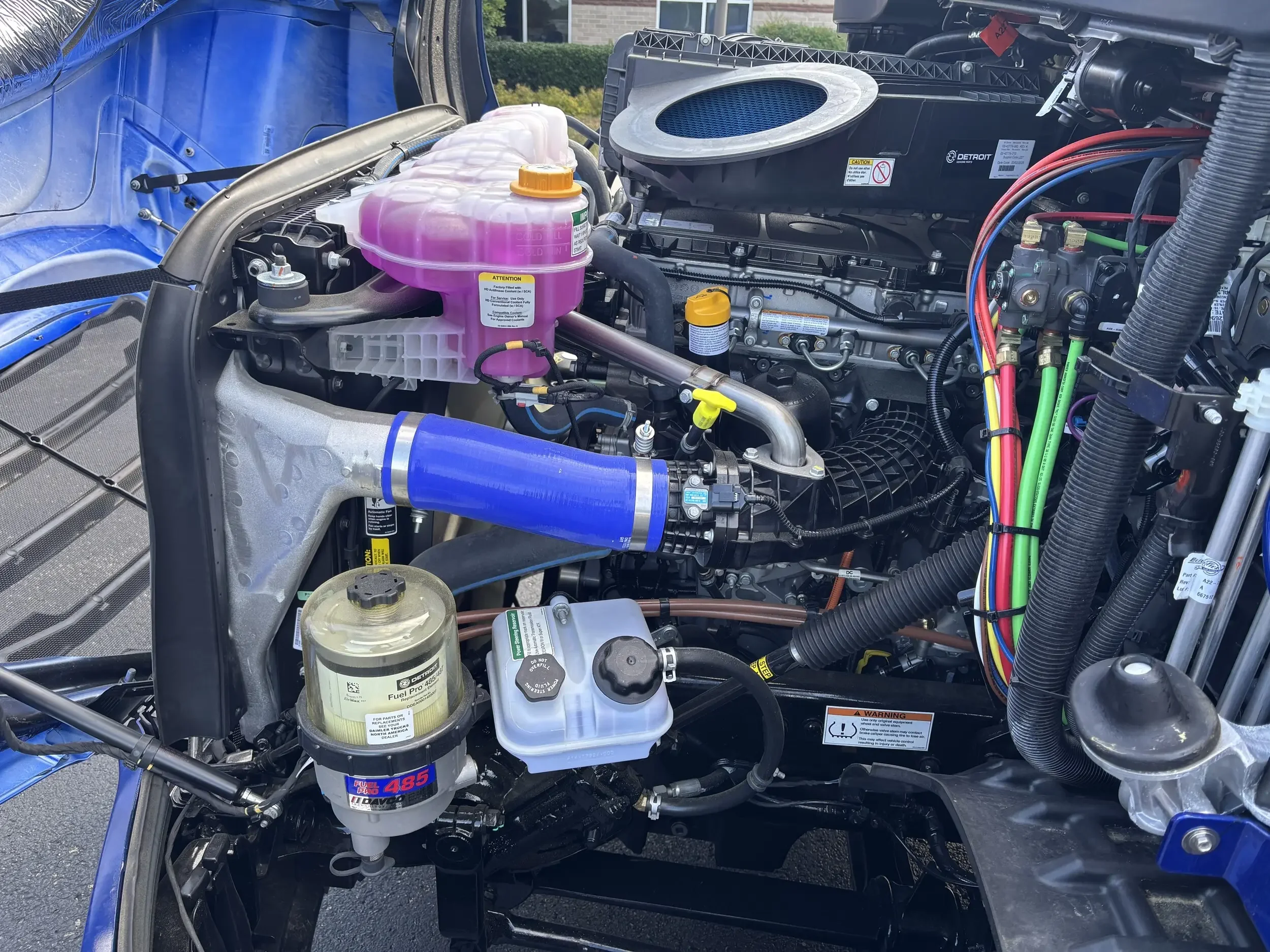 2026 Freightliner Cascadia - image 9