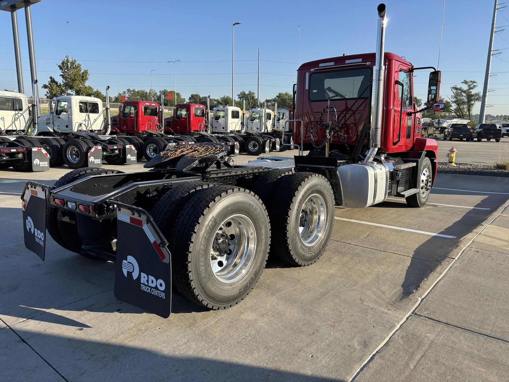 2026 Mack Anthem - image 4