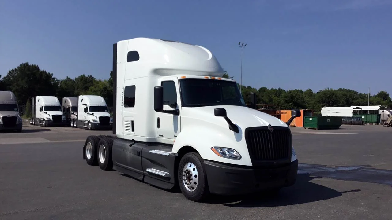 2022 International LT in West Memphis, AR