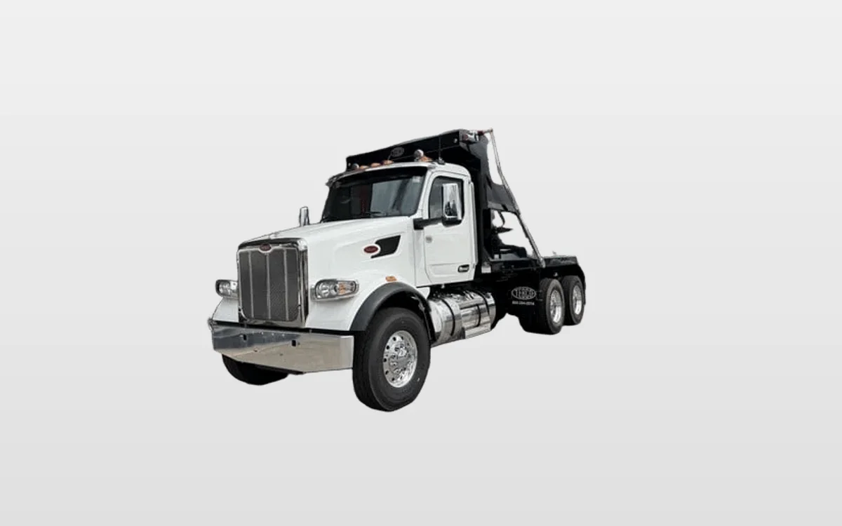 2026 Peterbilt 567 - image 1