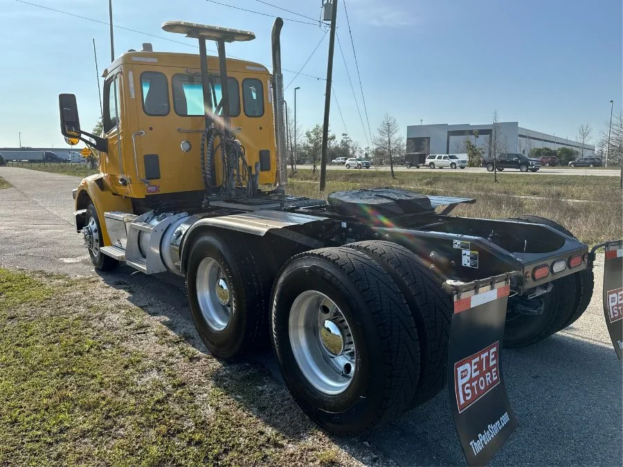 2020 Peterbilt 567 in Fort Myers, FL — photo 7