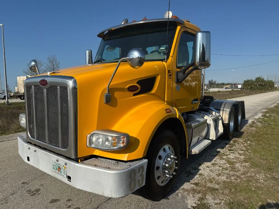 2020 Peterbilt 567