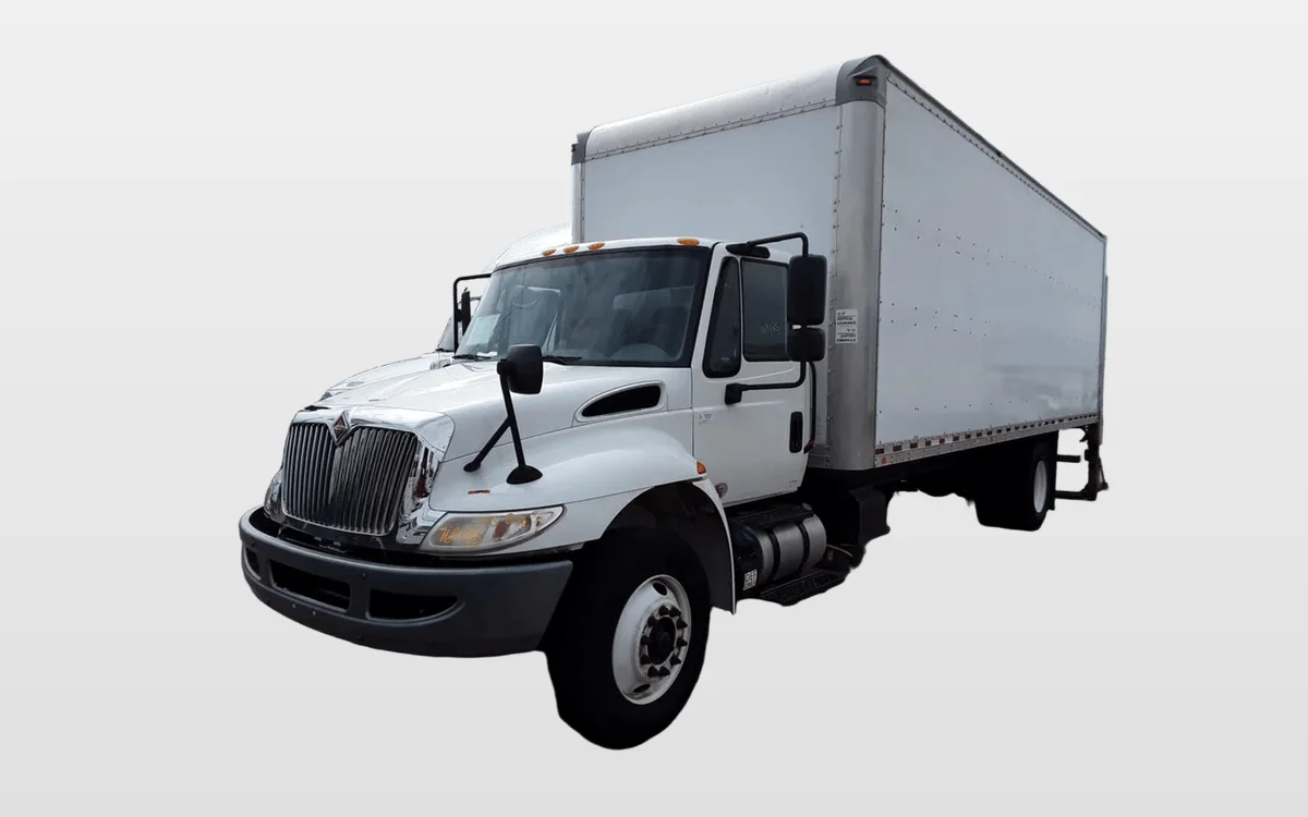 2018 International 4300 - image 1