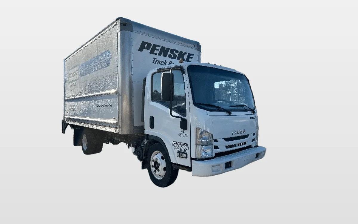 2021 Isuzu - image 1