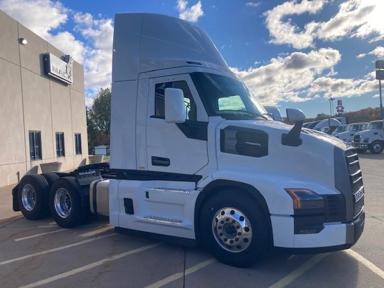 2026 Mack Pioneer in Youngstown, OH — photo 3