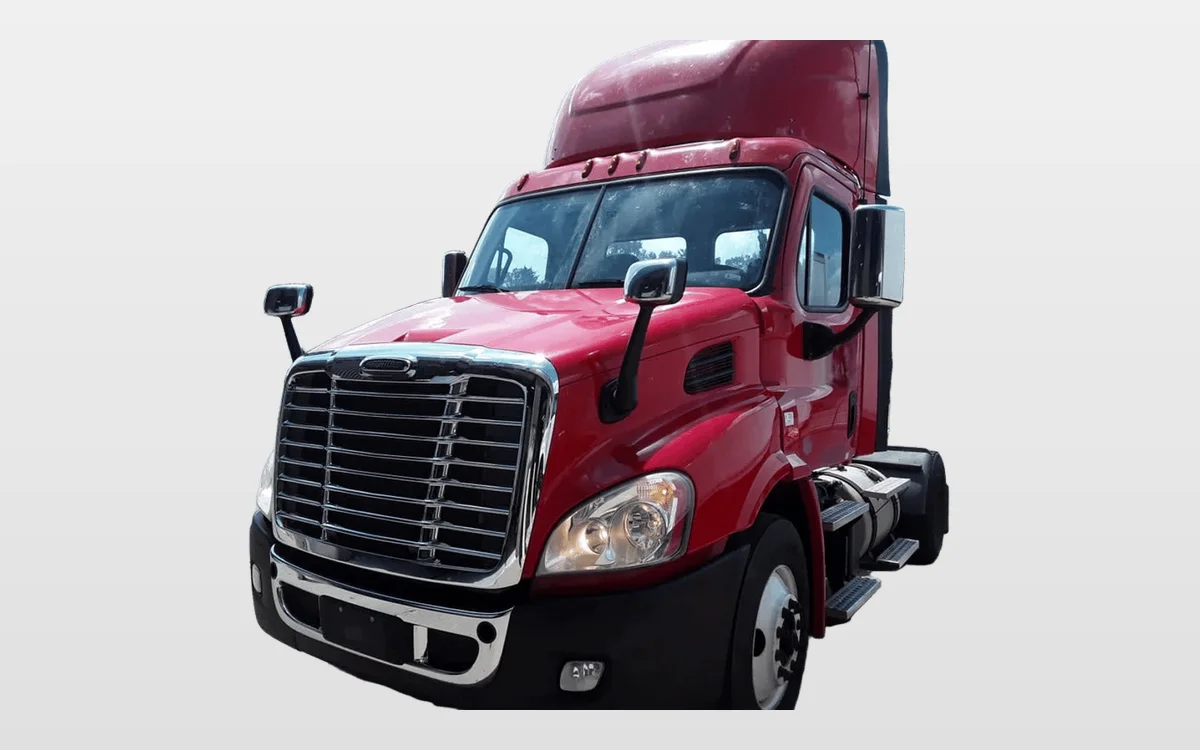 2018 Freightliner Cascadia - image 1