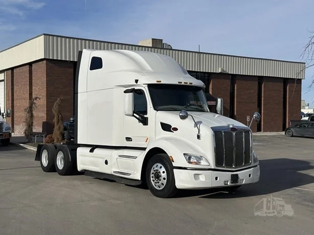 2021 Peterbilt 579 in Boise, ID — photo 7