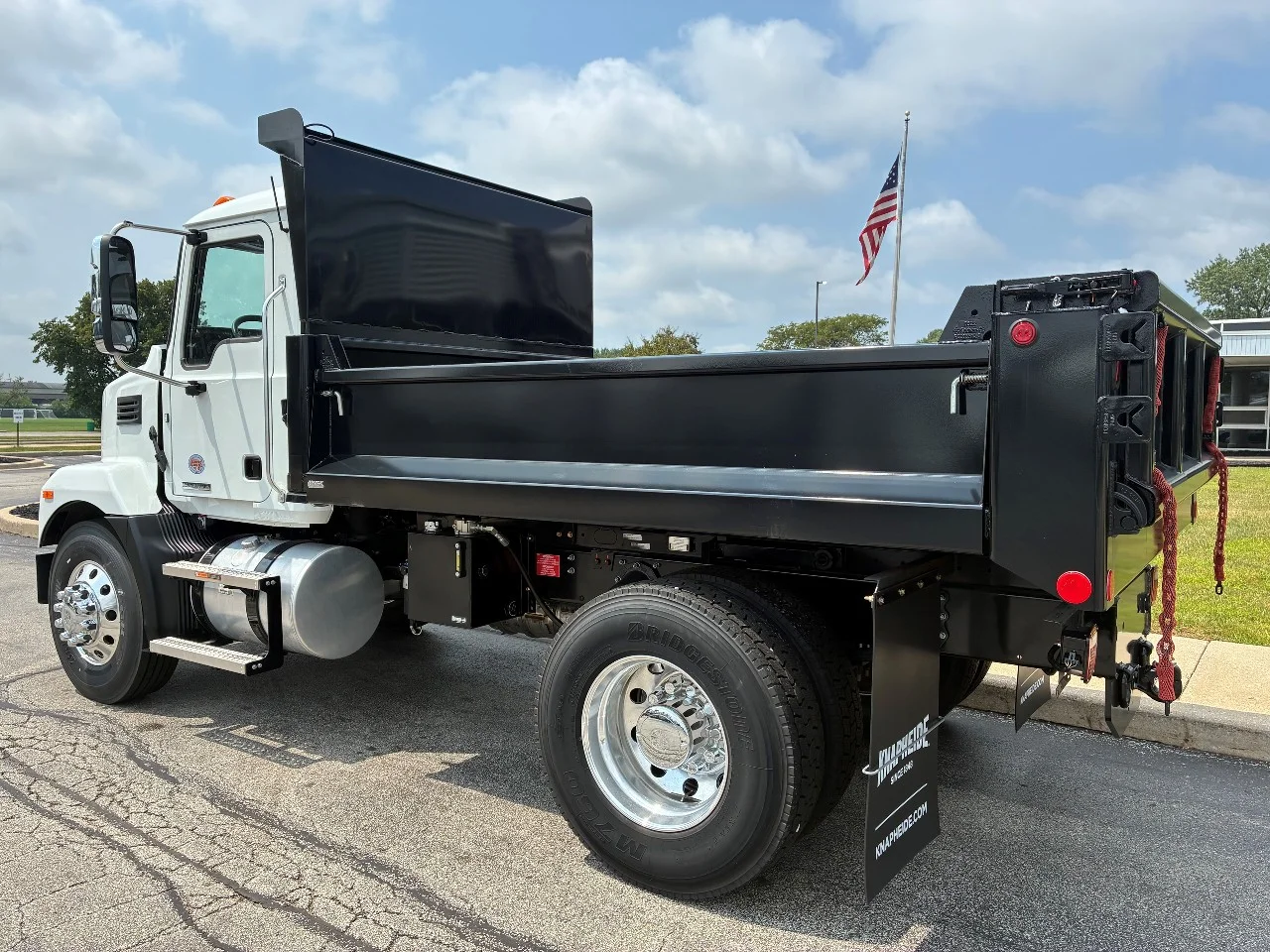 2026 Mack in Summit, IL — photo 7