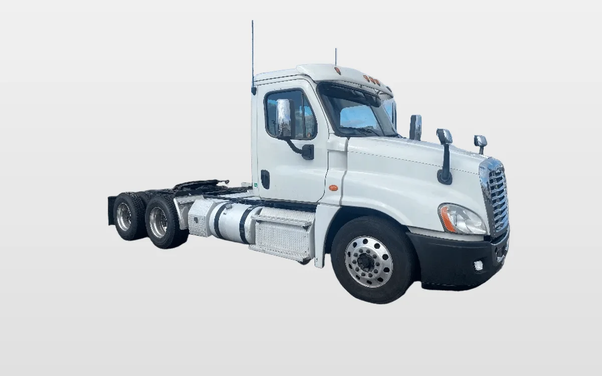 2017 Freightliner - image 1